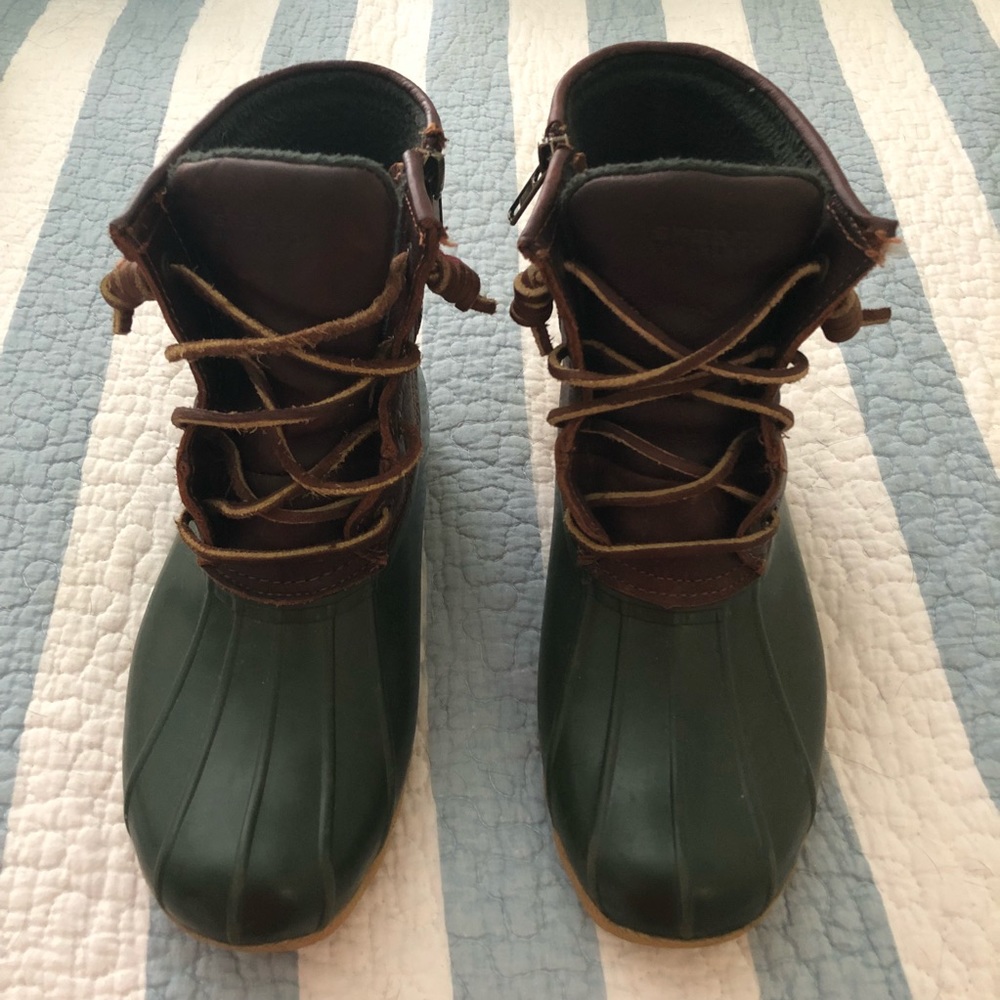 Sperry duck boots
